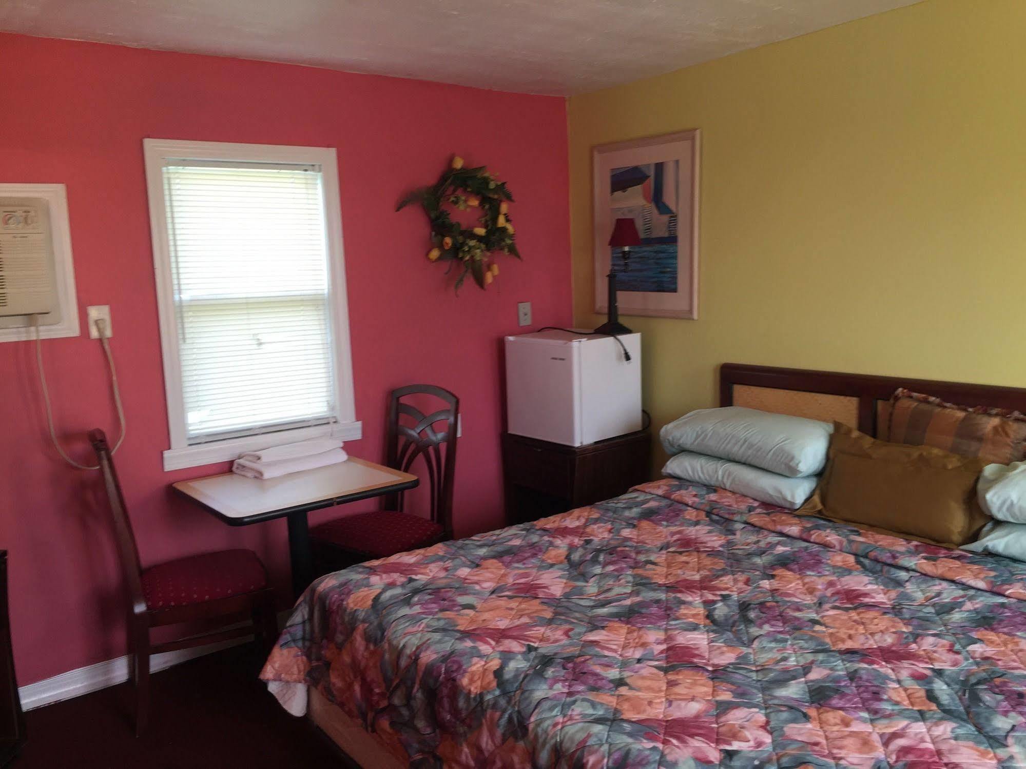 Destiny Inn Pleasantville Bagian luar foto